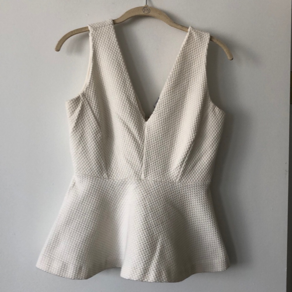 H&M Textured Cream Sleeveless Top